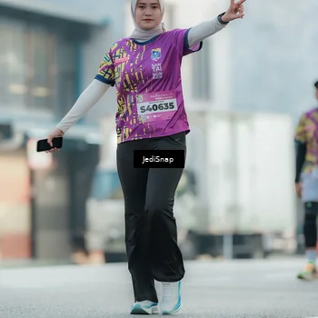 Runner Photo 5908102