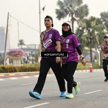 Runner Photo 5908111