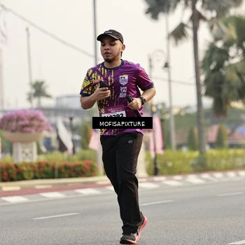 Runner Photo 5908132