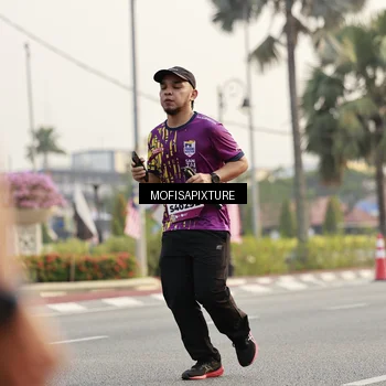 Runner Photo 5908136