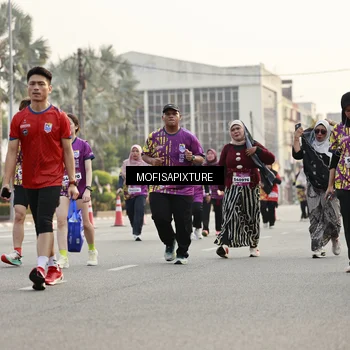 Runner Photo 5908156