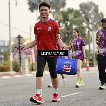 Runner Photo 5908172