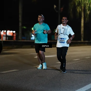 Runner Photo 5908191