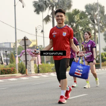 Runner Photo 5908193