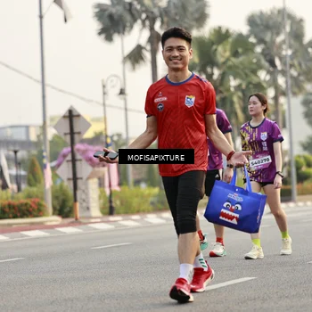 Runner Photo 5908199