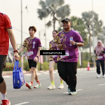 Runner Photo 5908200