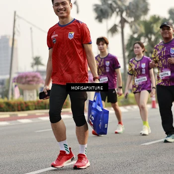 Runner Photo 5908213