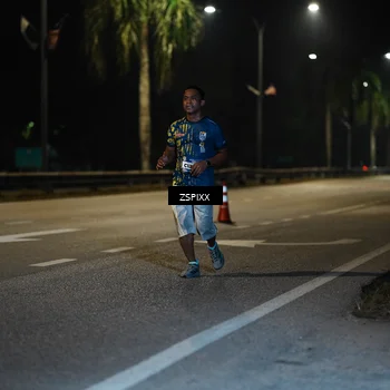 Runner Photo 5908215