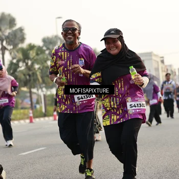 Runner Photo 5908262
