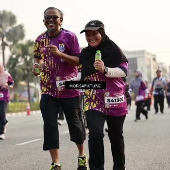 Runner Photo 5908266