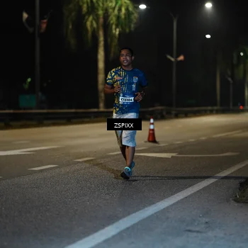Runner Photo 5908271