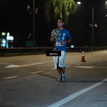 Runner Photo 5908299