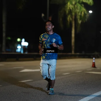 Runner Photo 5908331