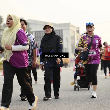 Runner Photo 5908368