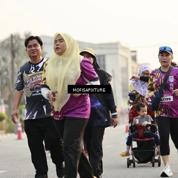 Runner Photo 5908372