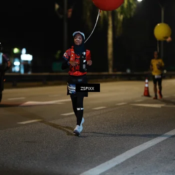 Runner Photo 5908455