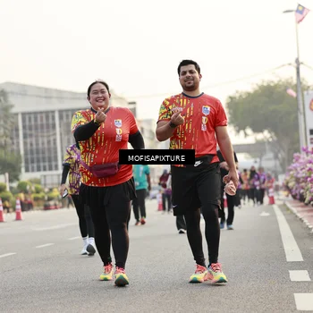 Runner Photo 5908458