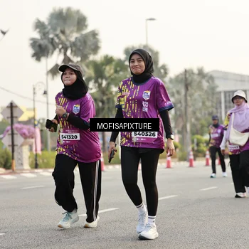 Runner Photo 5908478