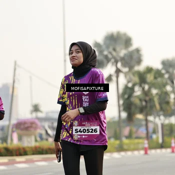 Runner Photo 5908518