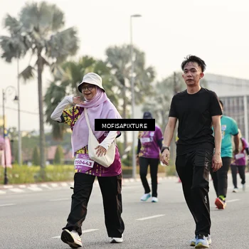 Runner Photo 5908533