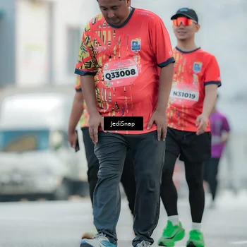 Runner Photo 5908592
