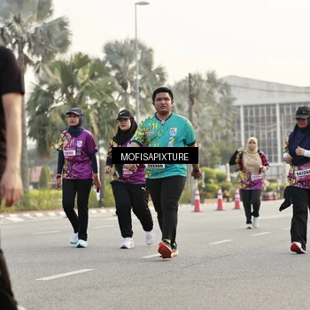 Runner Photo 5908597