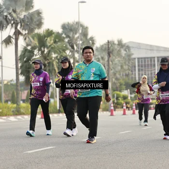 Runner Photo 5908600