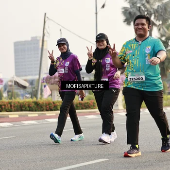 Runner Photo 5908613