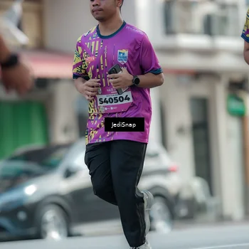 Runner Photo 5908633