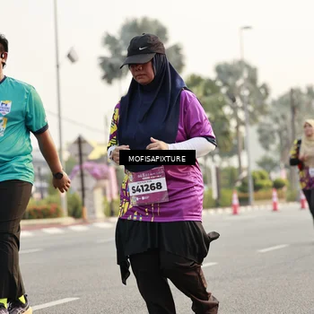 Runner Photo 5908647
