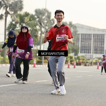 Runner Photo 5908670