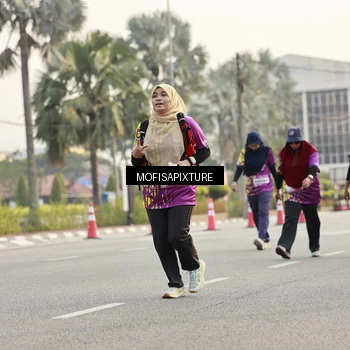 Runner Photo 5908675