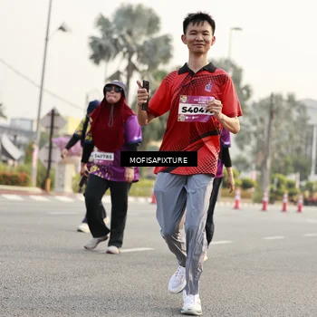 Runner Photo 5908694