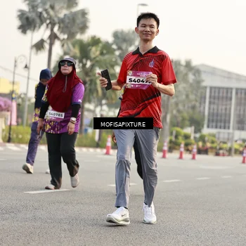 Runner Photo 5908711