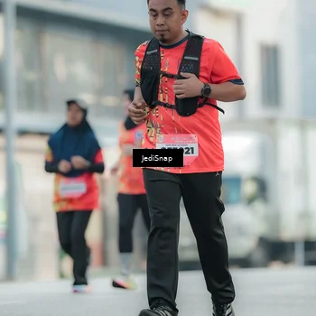 Runner Photo 5908725