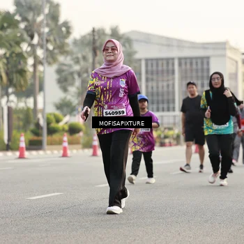 Runner Photo 5908737