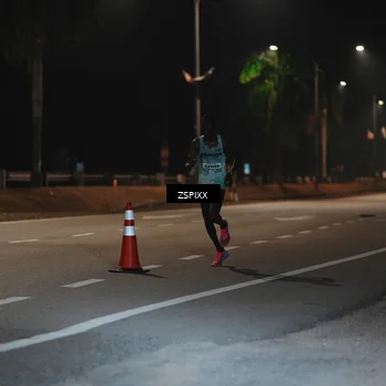 Runner Photo 5908777