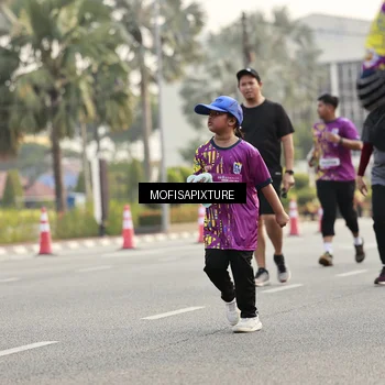 Runner Photo 5908781