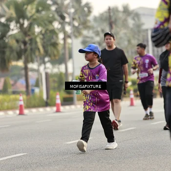 Runner Photo 5908798