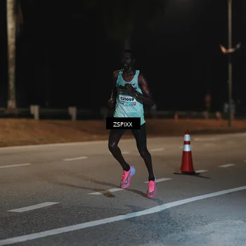 Runner Photo 5908813