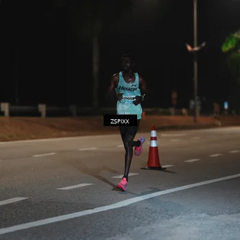 Runner Photo 5908818