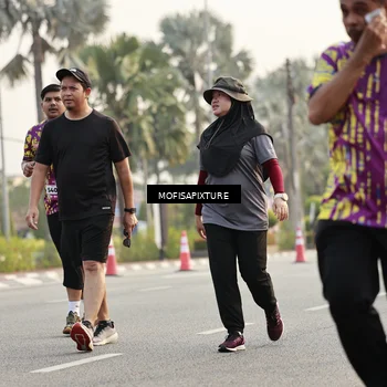 Runner Photo 5908821