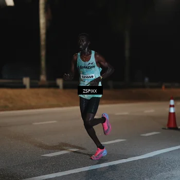 Runner Photo 5908835