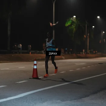 Runner Photo 5908842