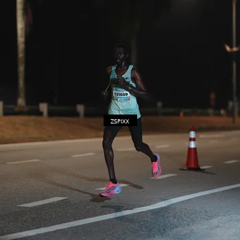 Runner Photo 5908843