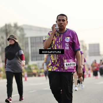 Runner Photo 5908848