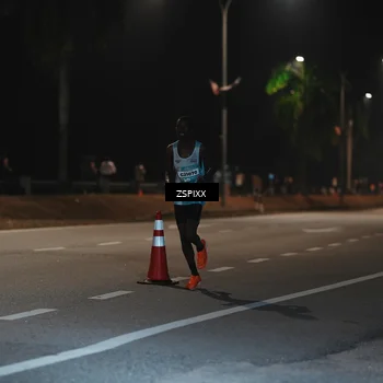Runner Photo 5908870