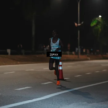 Runner Photo 5908872