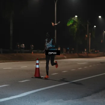 Runner Photo 5908876