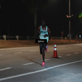 Runner Photo 5908880